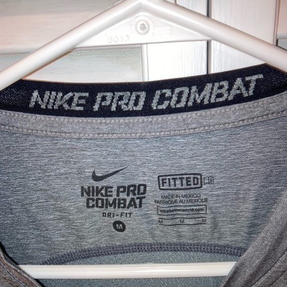 Nike pro combat compression shirt - Picture 3 of 3
